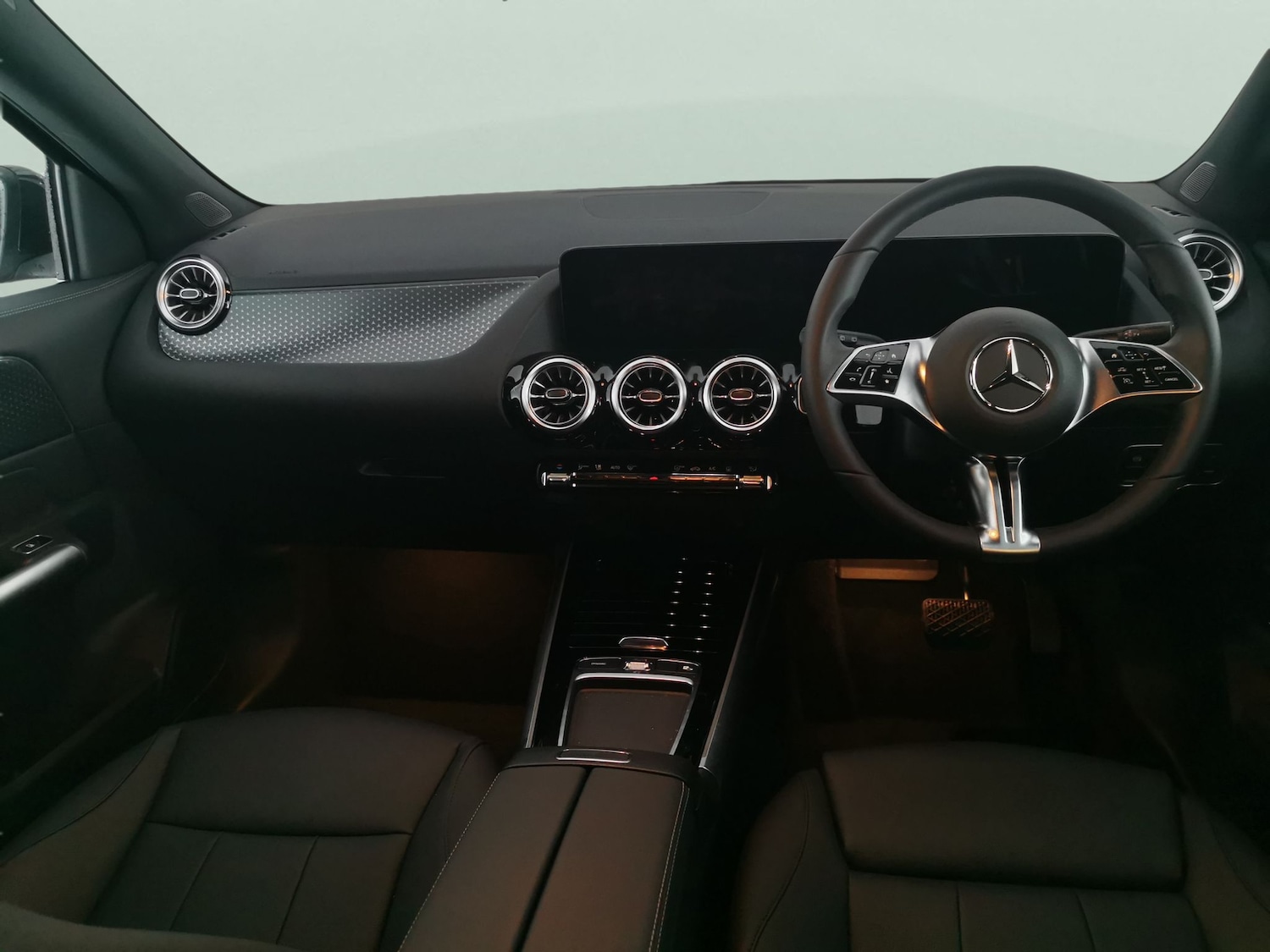 Used Mercedes-Benz EQA 2025 for sale - 77629826: Photo 8