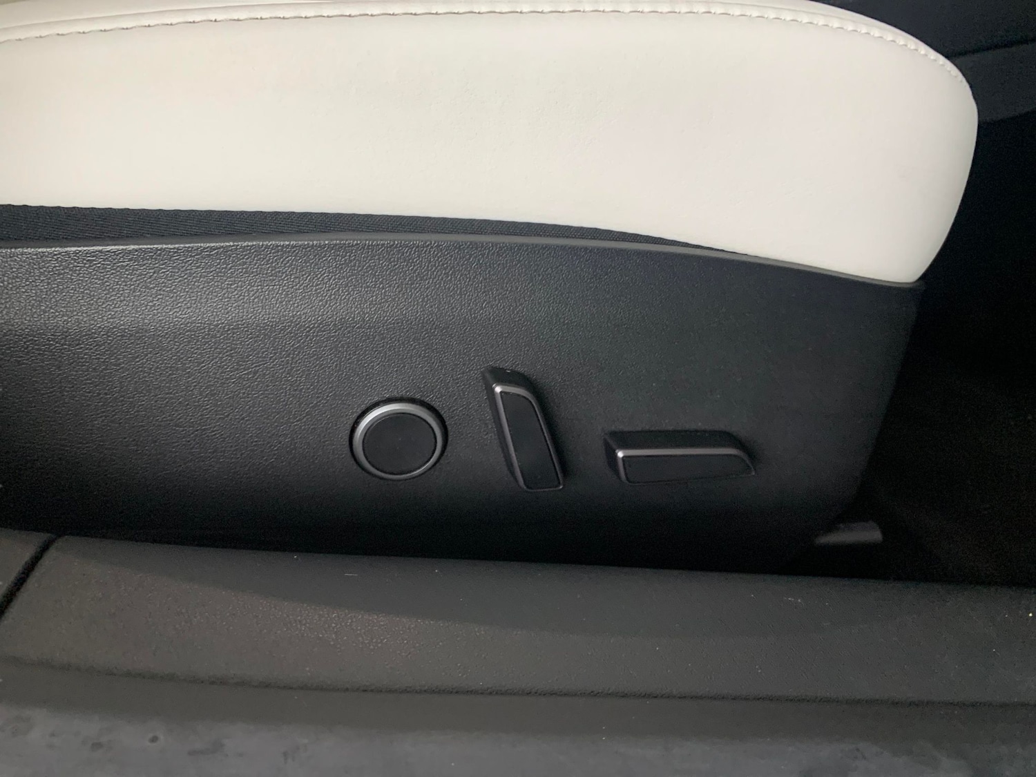 Used Tesla Model 3 2022 for sale - 76980580: Photo 24