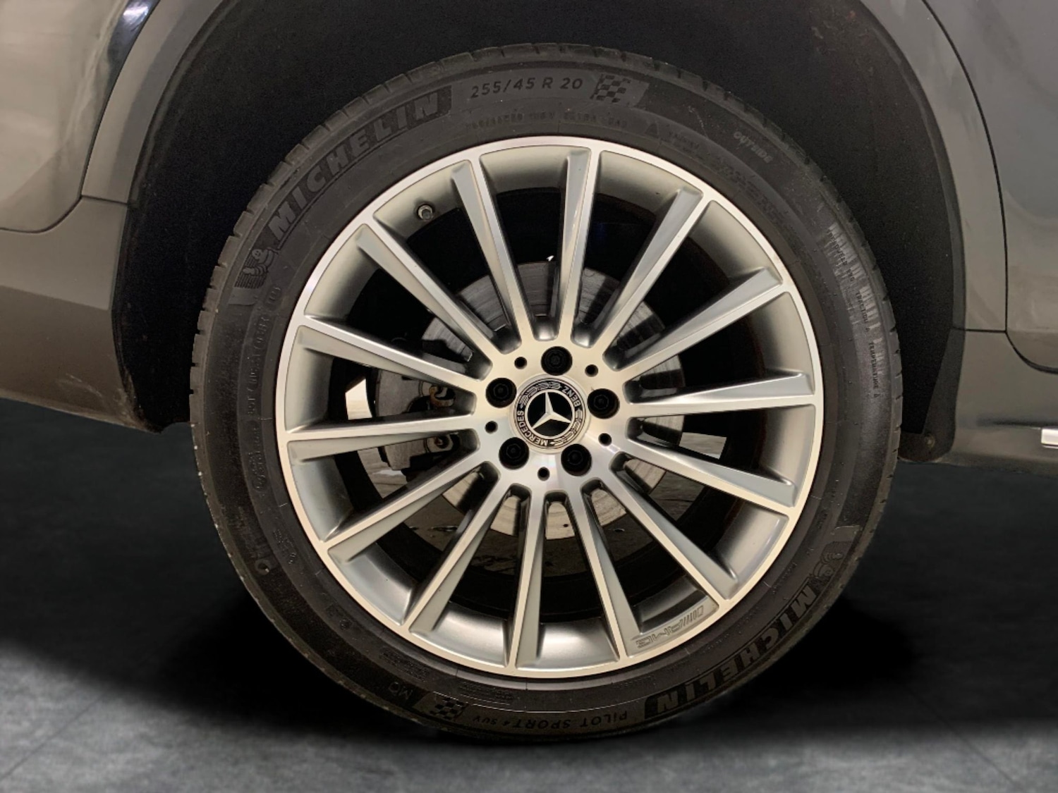 Used Mercedes-Benz GLC 2021 for sale - 76745708: Photo 29