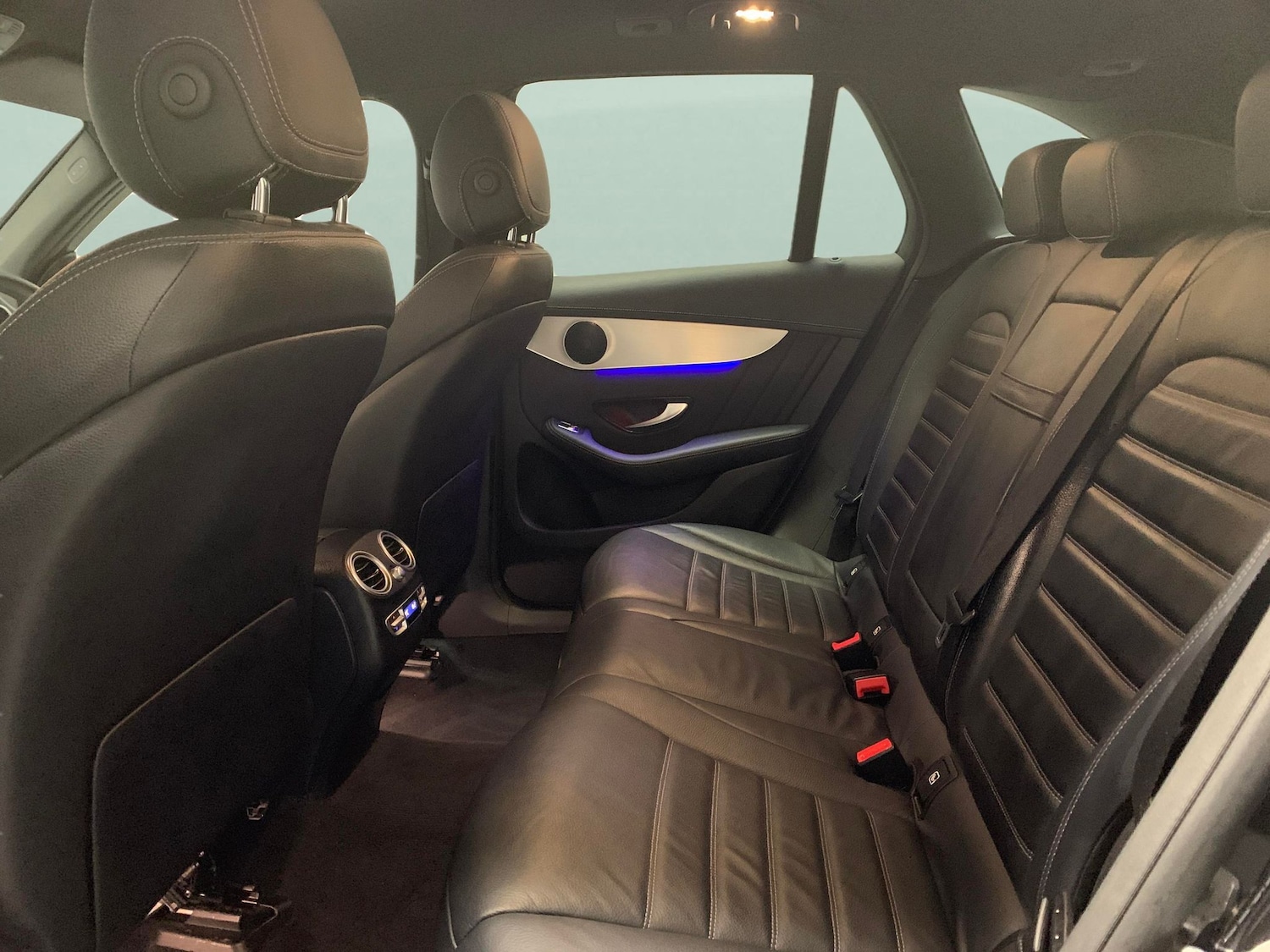 Used Mercedes-Benz GLC 2021 for sale - 76745708: Photo 30