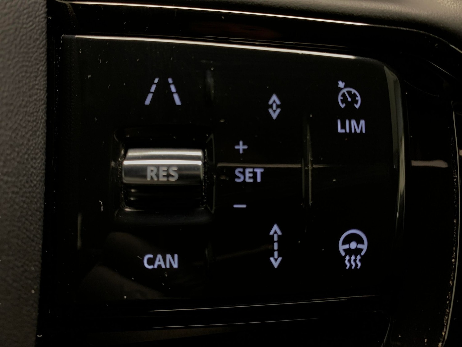 Used Land Rover Range Rover Evoque 2023 for sale - 76853776: Photo 24