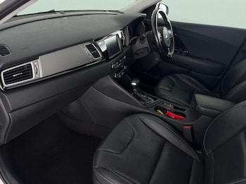 Used Kia Niro 2018 for sale - 76250016: Photo 4