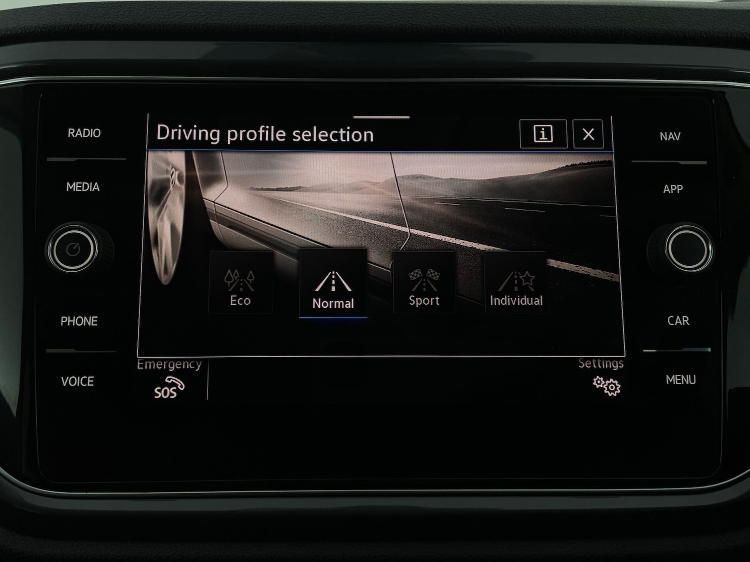 Used Volkswagen T-Roc 2021 for sale - 77283493: Photo 17