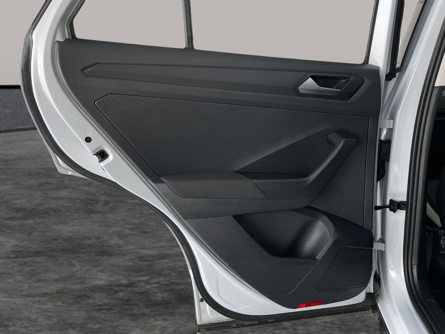 Used Volkswagen T-Roc 2021 for sale - 77283493: Photo 30