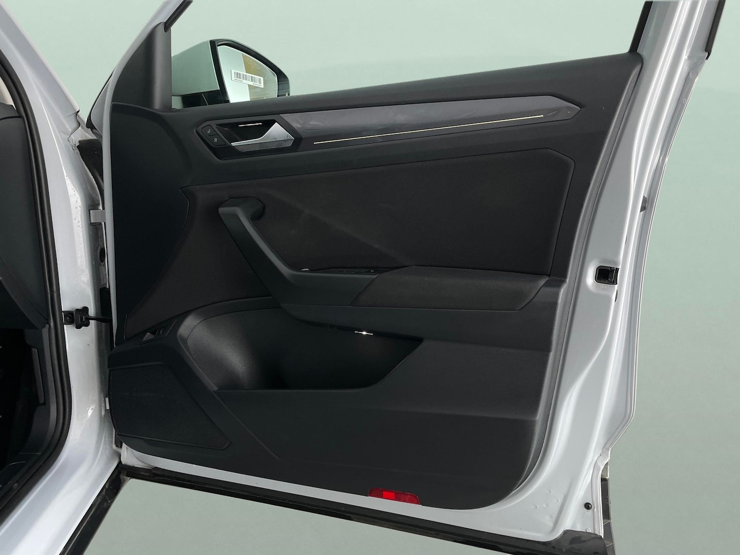 Used Volkswagen T-Roc 2021 for sale - 77283493: Photo 32