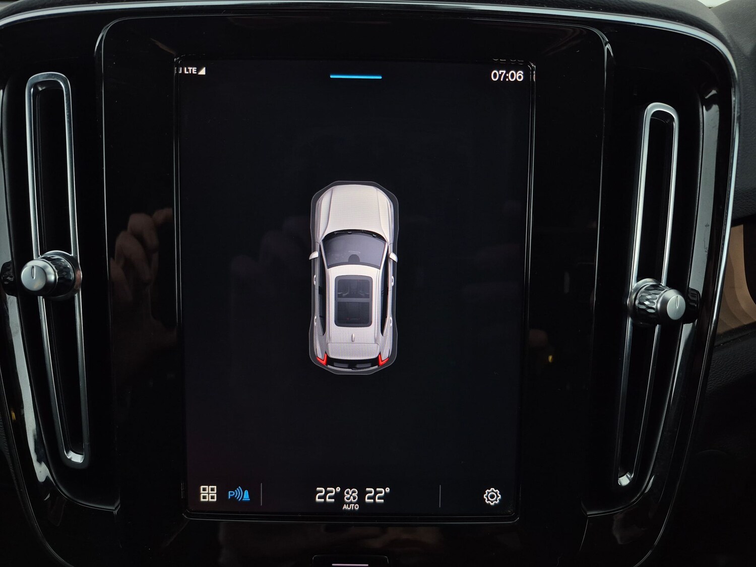 Used Volvo XC40 for sale - 77932432: Photo 17