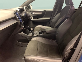 Used Volvo XC40 2018 for sale - 79306339: Photo