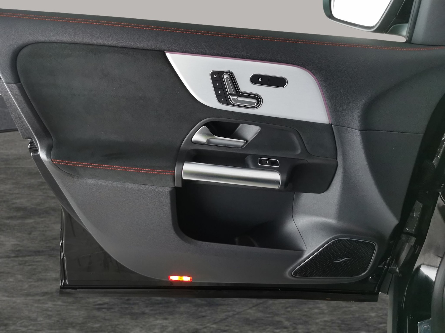 Used Mercedes-Benz EQA 2024 for sale - 76587800: Photo 36