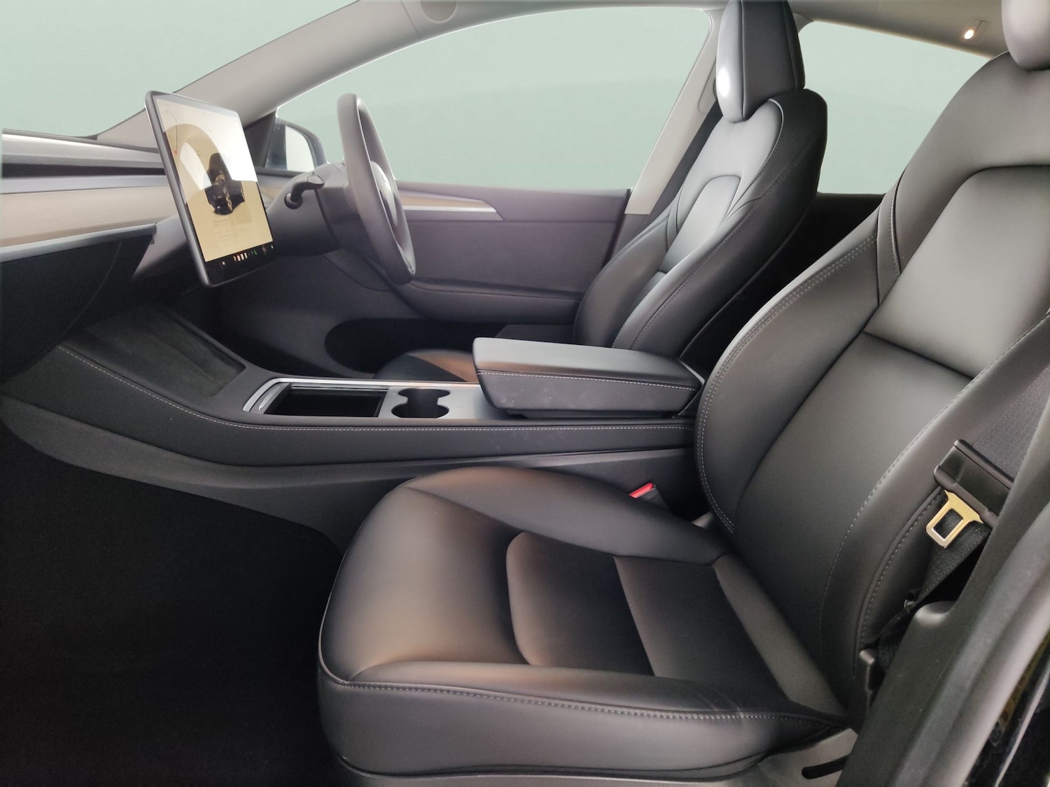 Used Tesla Model Y 2023 for sale - 78197855: Photo 4