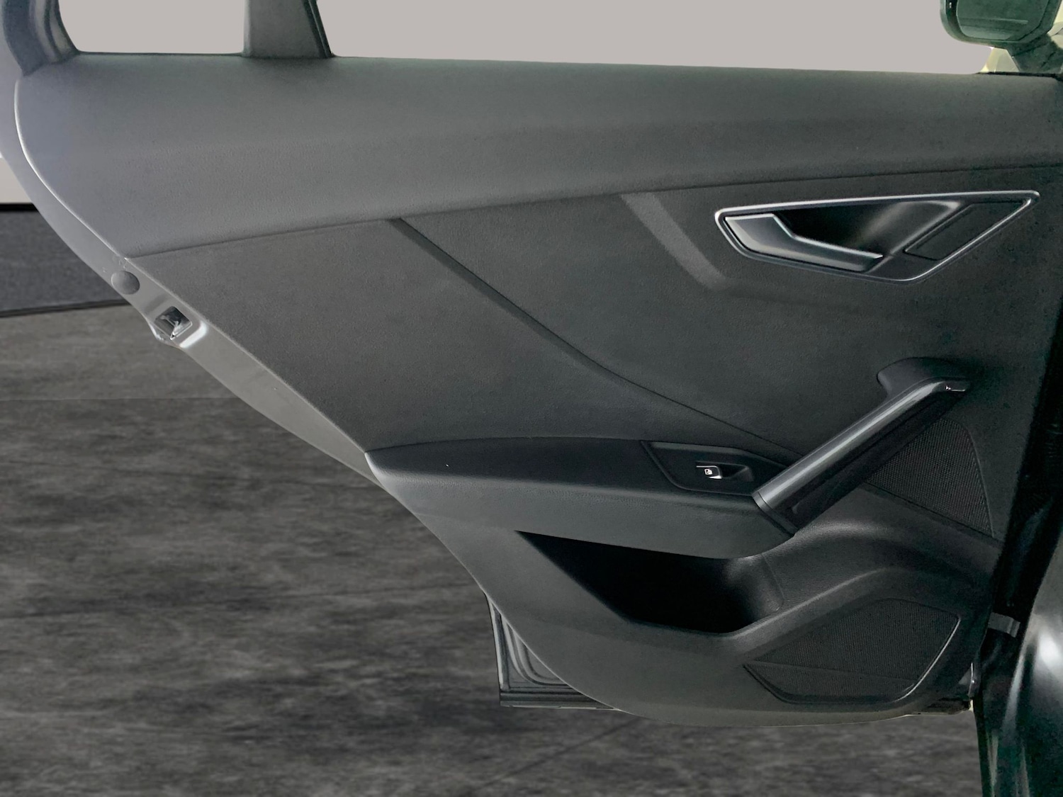 Used Audi Q2 2017 for sale - 77018584: Photo 28