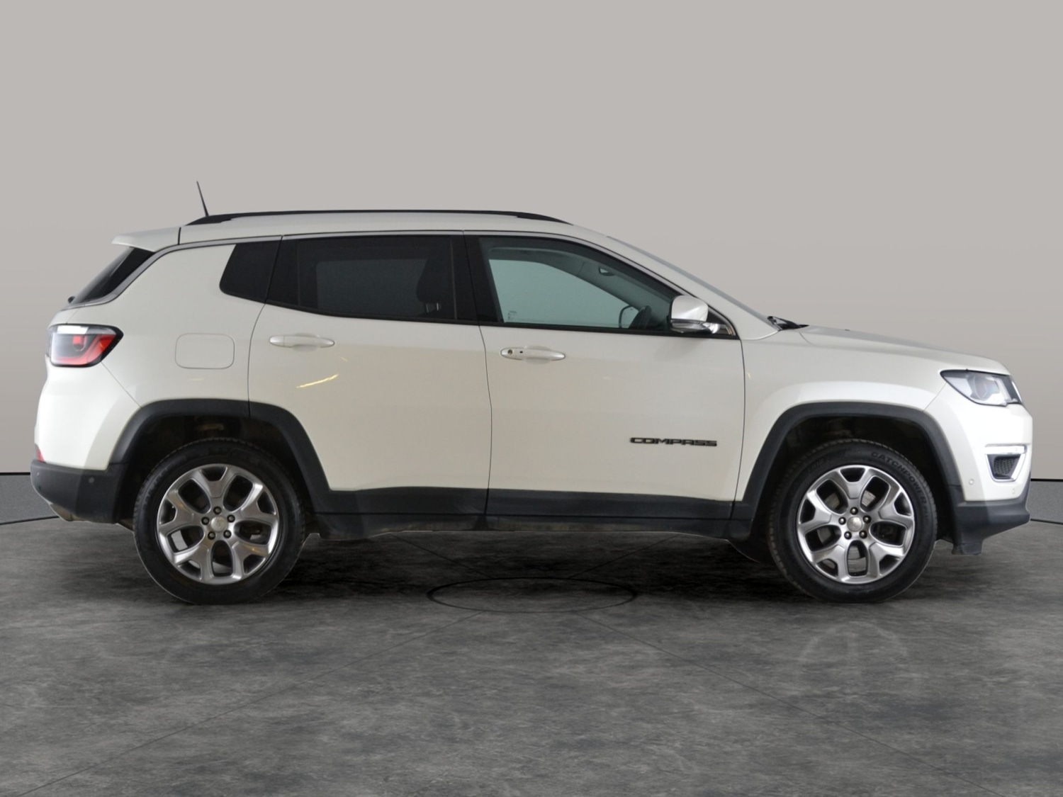 Used Jeep Compass 2018 for sale - 77607307: Photo 13