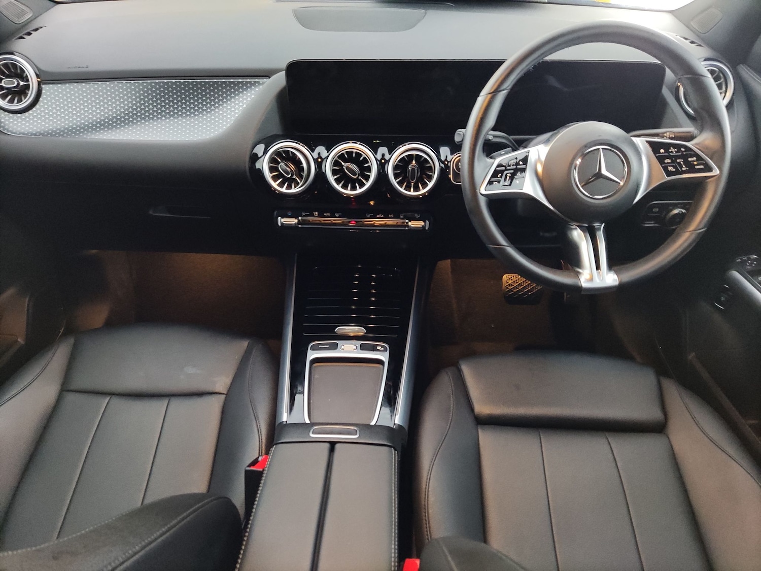 Used Mercedes-Benz EQA 2024 for sale - 78218504: Photo 8