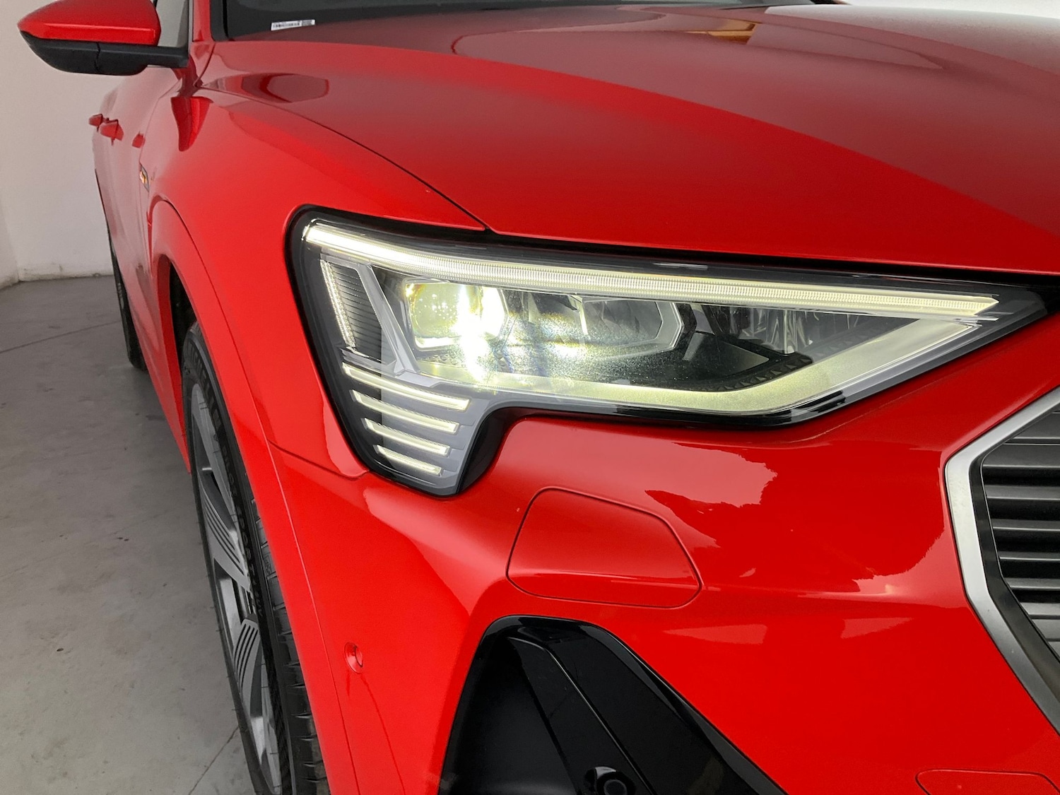 Used Audi e-tron 2022 for sale - 76445212: Photo 8