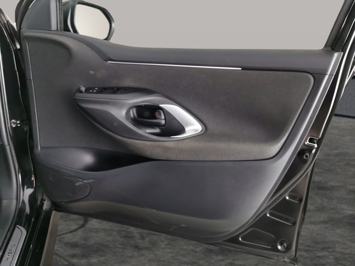 Used Toyota Yaris 2022 for sale - 76971739: Photo 29