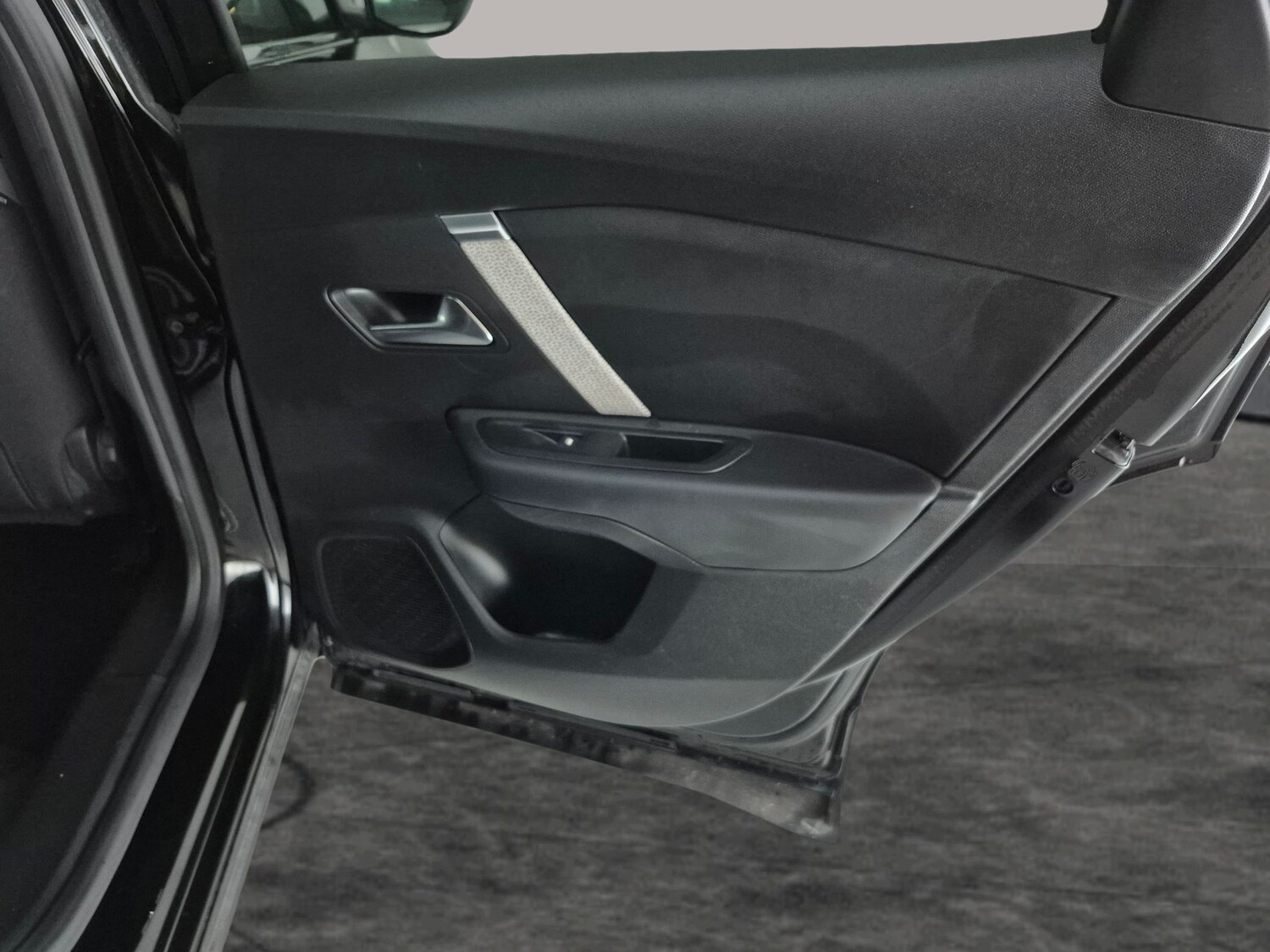 Used Citroen C4 2023 for sale - 78140030: Photo 28