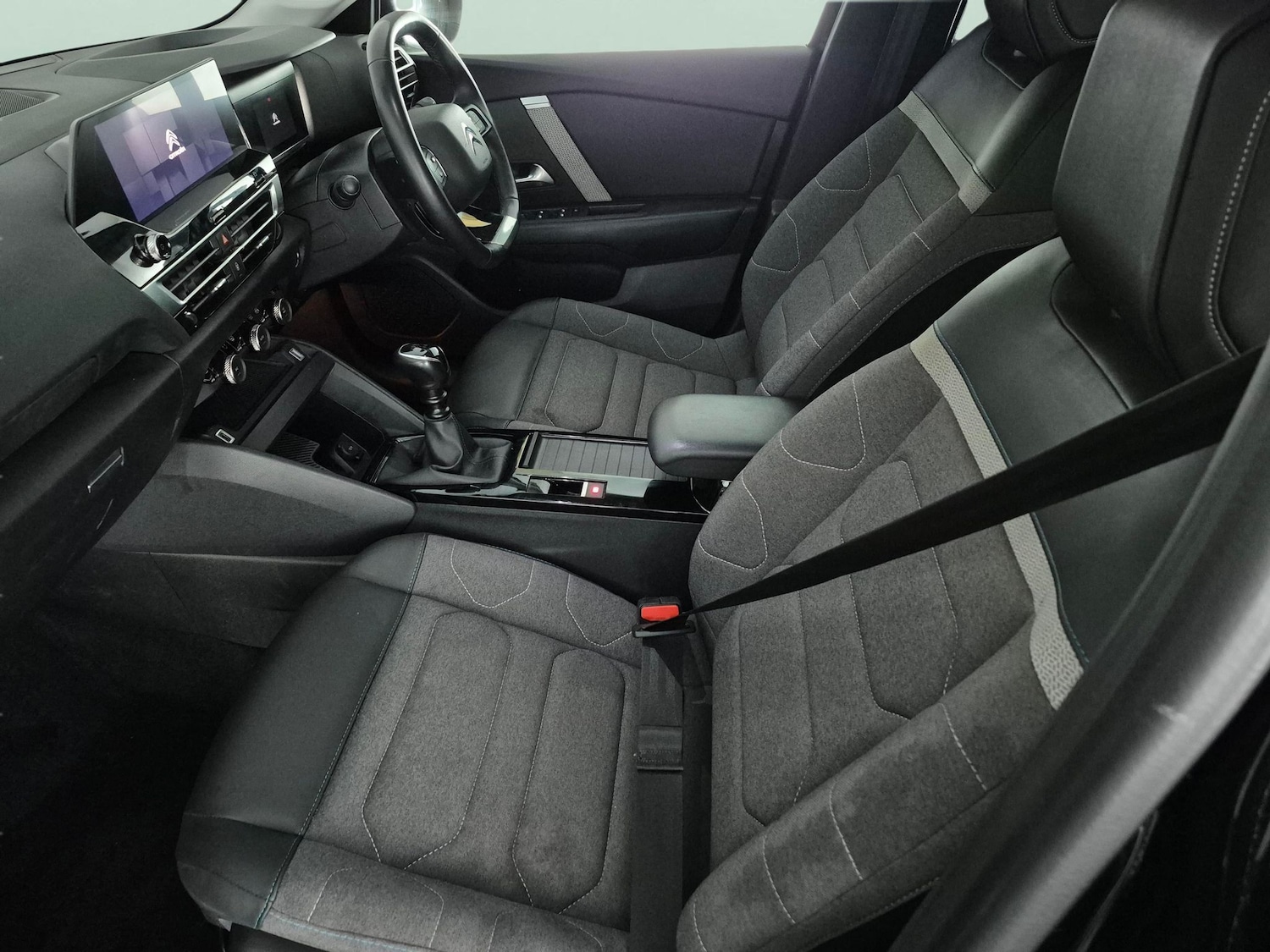 Used Citroen C4 2023 for sale - 78140030: Photo 4