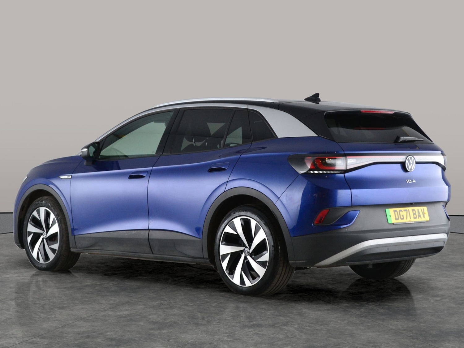 Used Volkswagen ID.4 2021 for sale - 77077722: Photo 8