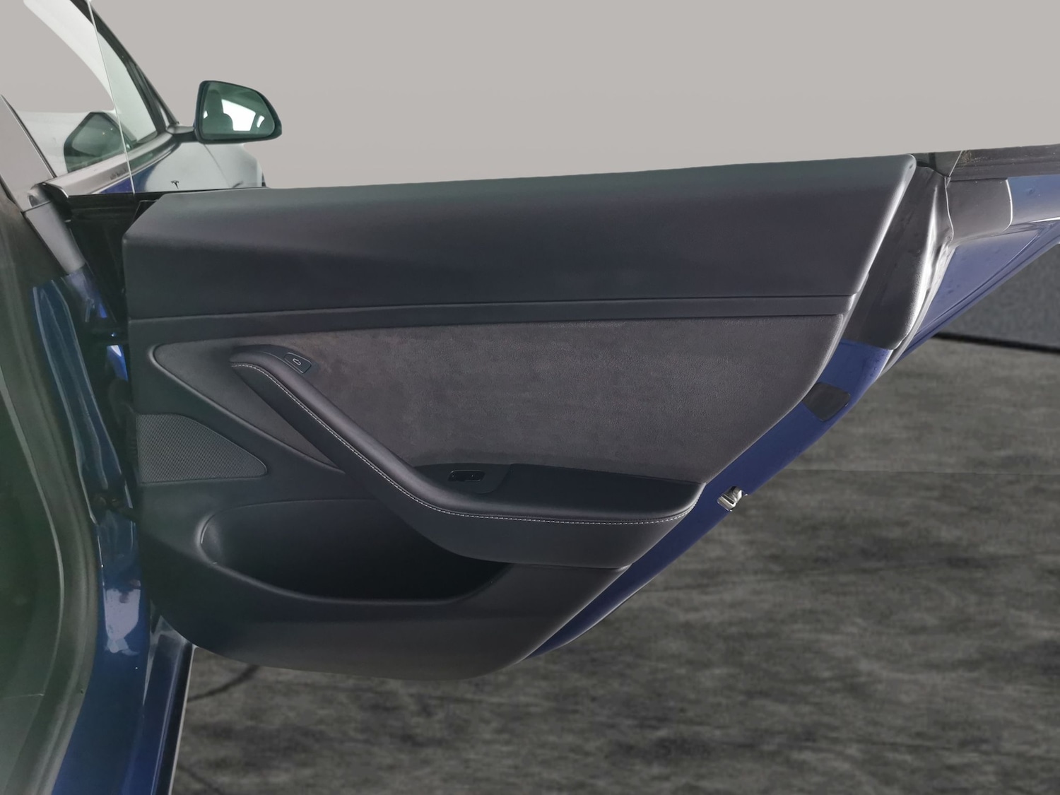 Used Tesla Model 3 2020 for sale - 76980600: Photo 33