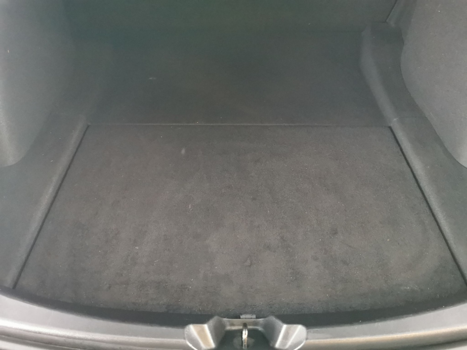 Used Tesla Model 3 2020 for sale - 76980600: Photo 36