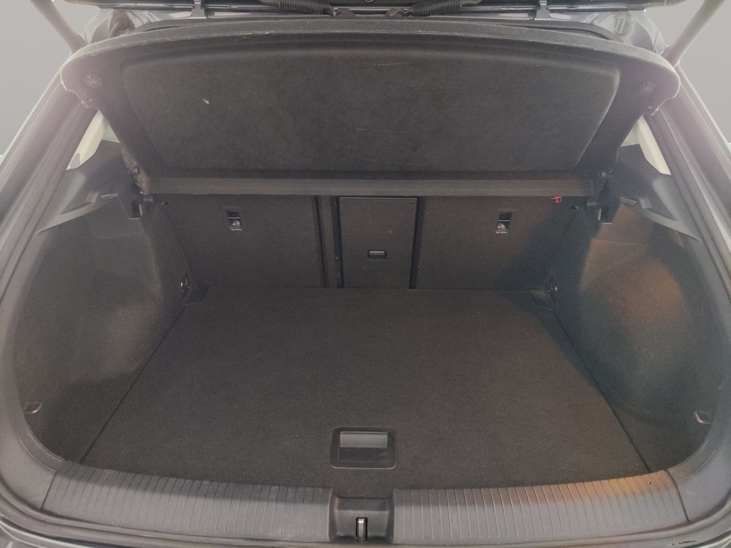 Used Volkswagen T-Roc 2022 for sale - 78037119: Photo 29