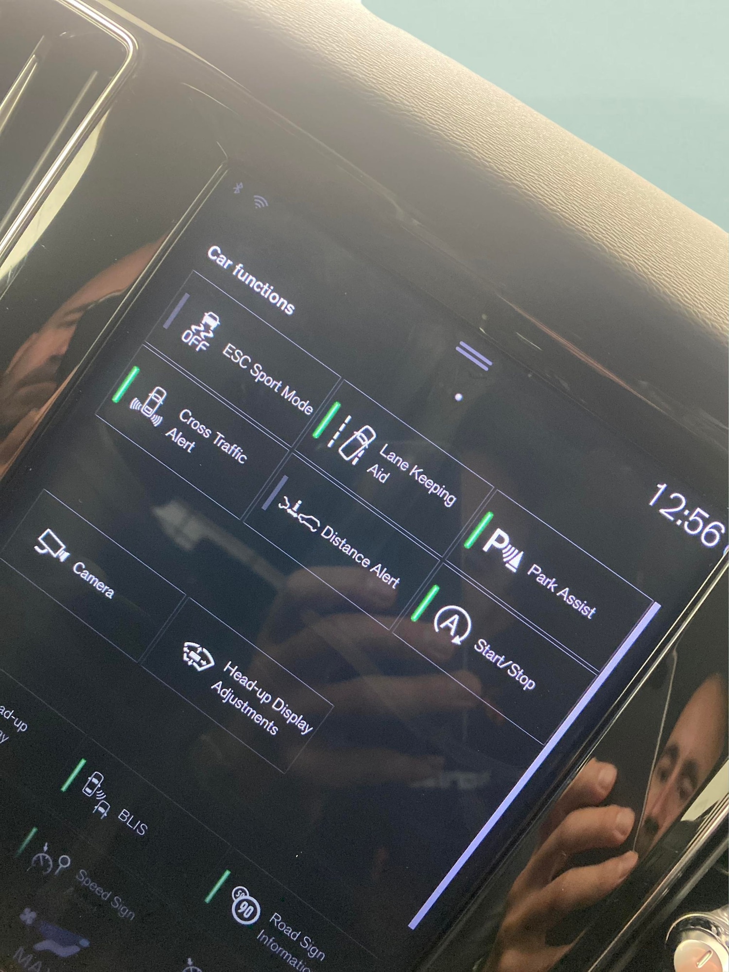 Used Volvo V60 2018 for sale - 77340118: Photo 23