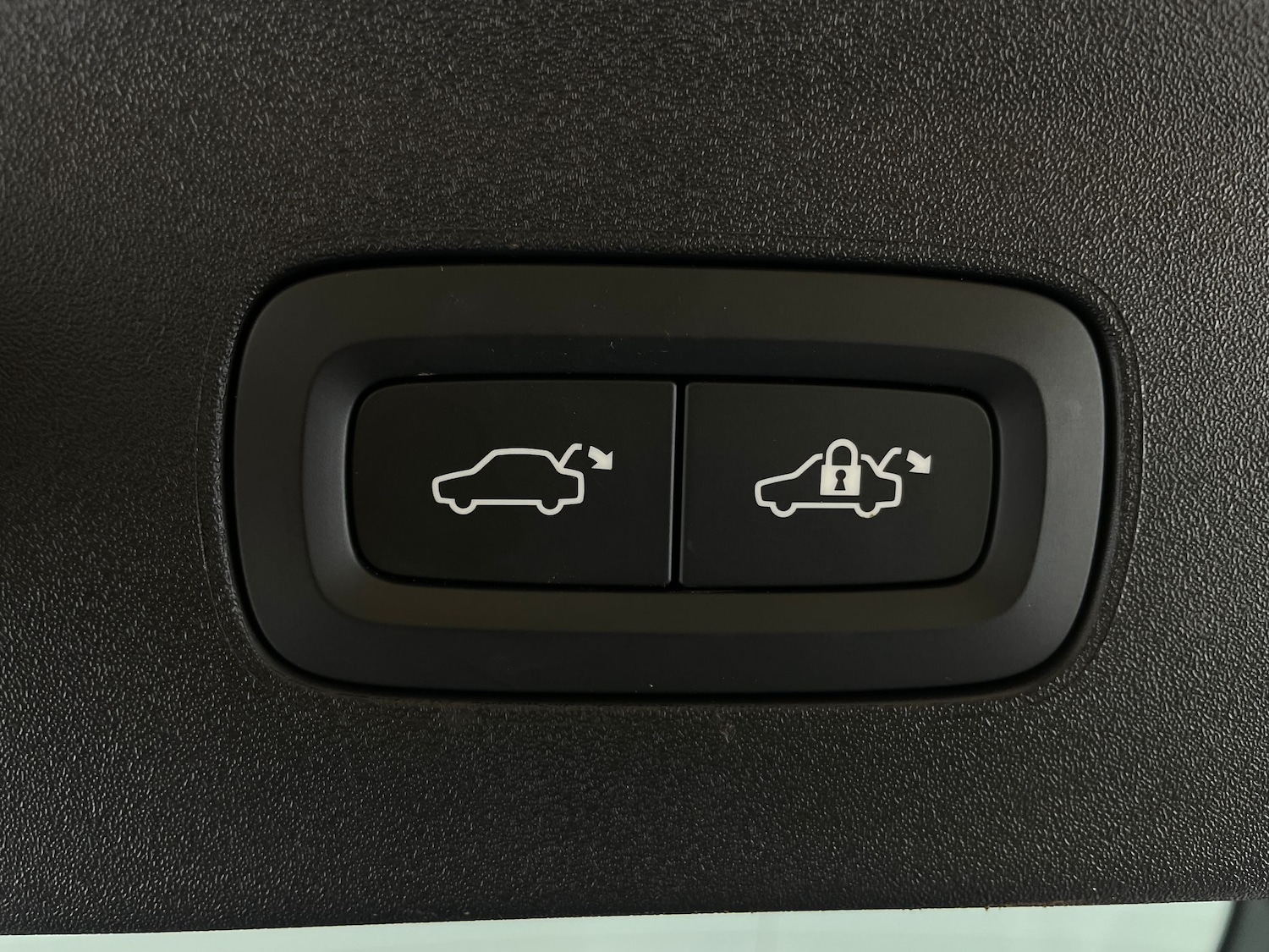 Used Polestar Polestar 2 2024 for sale - 77918348: Photo 14