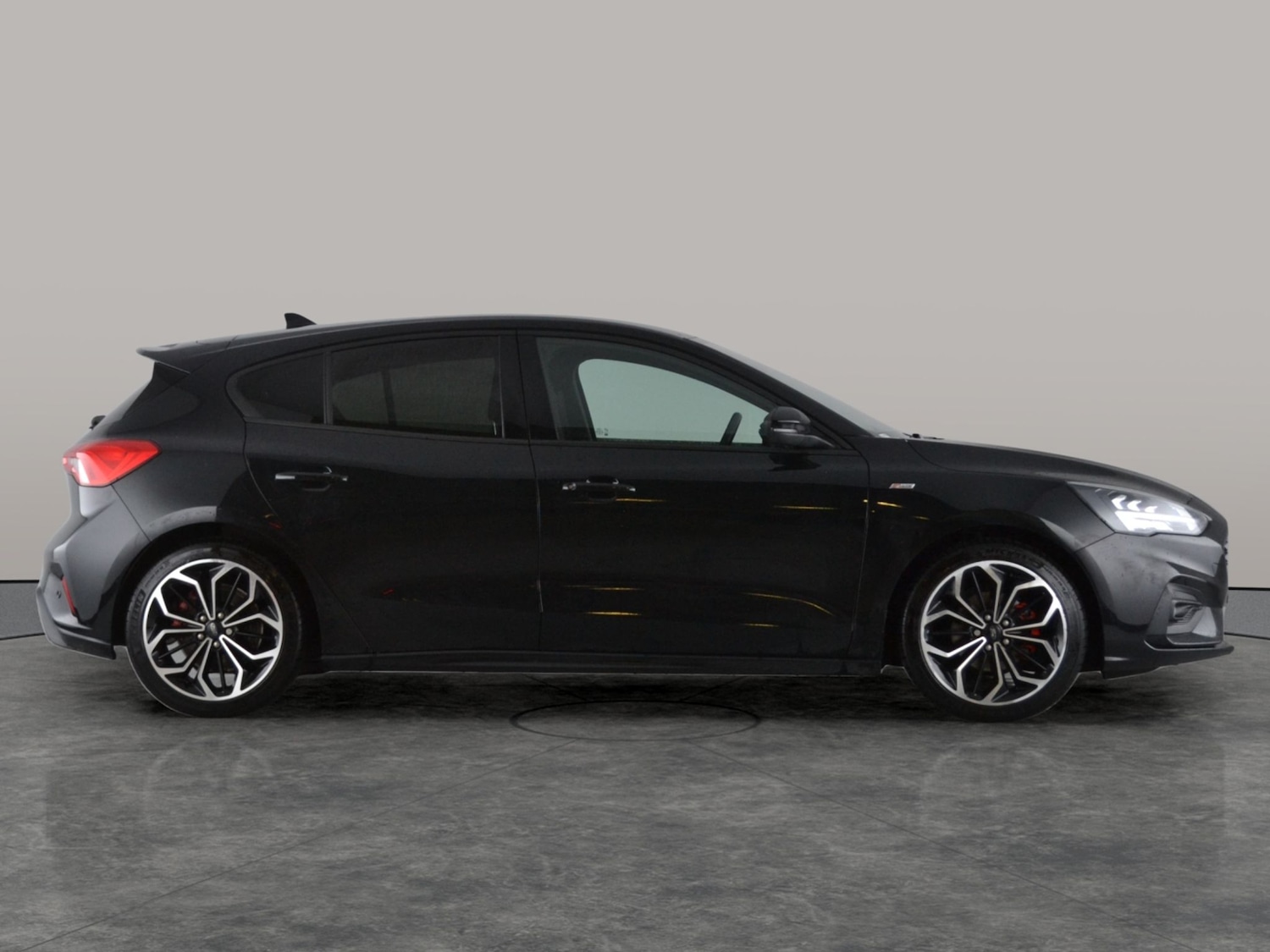 Used Ford Focus 2021 for sale - 76531926: Photo 10