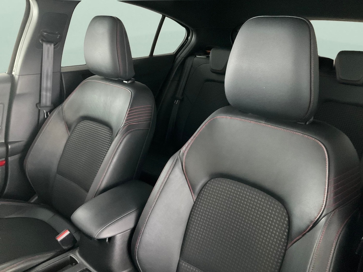 Used Ford Focus 2021 for sale - 76531926: Photo 13