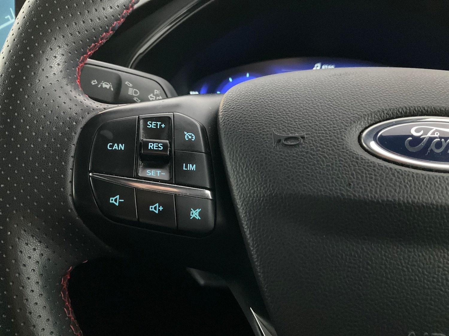 Used Ford Focus 2021 for sale - 76531926: Photo 19