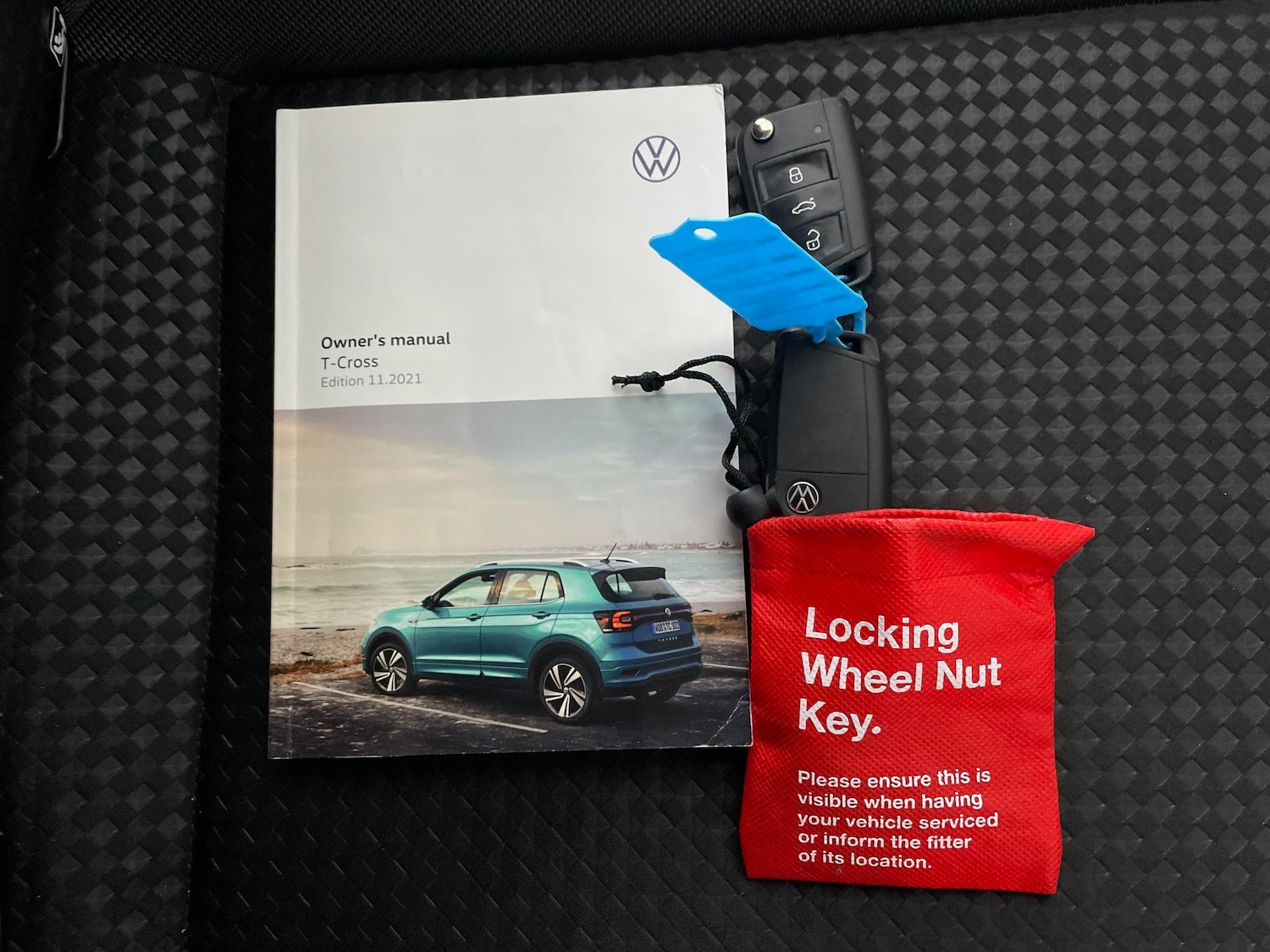 Used Volkswagen T-Cross 2022 for sale - 78012406: Photo 32