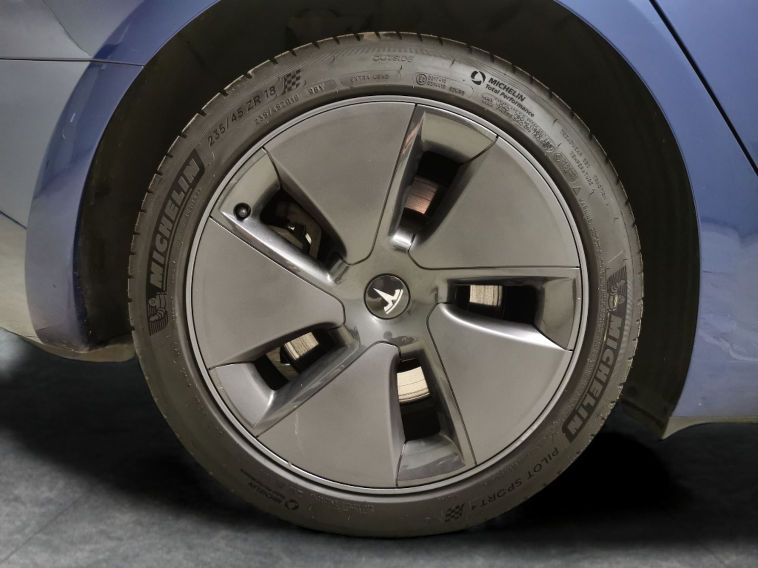 Used Tesla Model 3 2021 for sale - 76447412: Photo 36