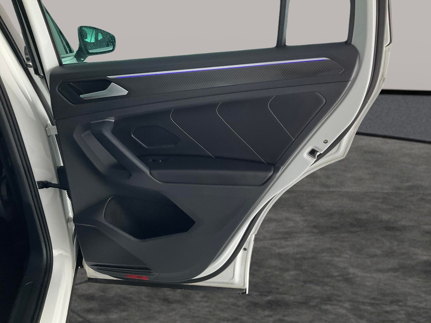 Used Volkswagen Tiguan 2022 for sale - 76534255: Photo 32