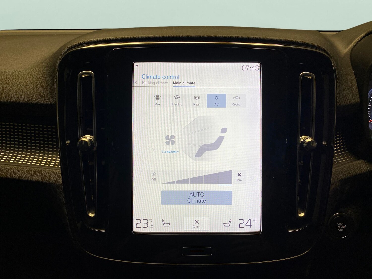 Used Volvo XC40 2019 for sale - 77802938: Photo 15