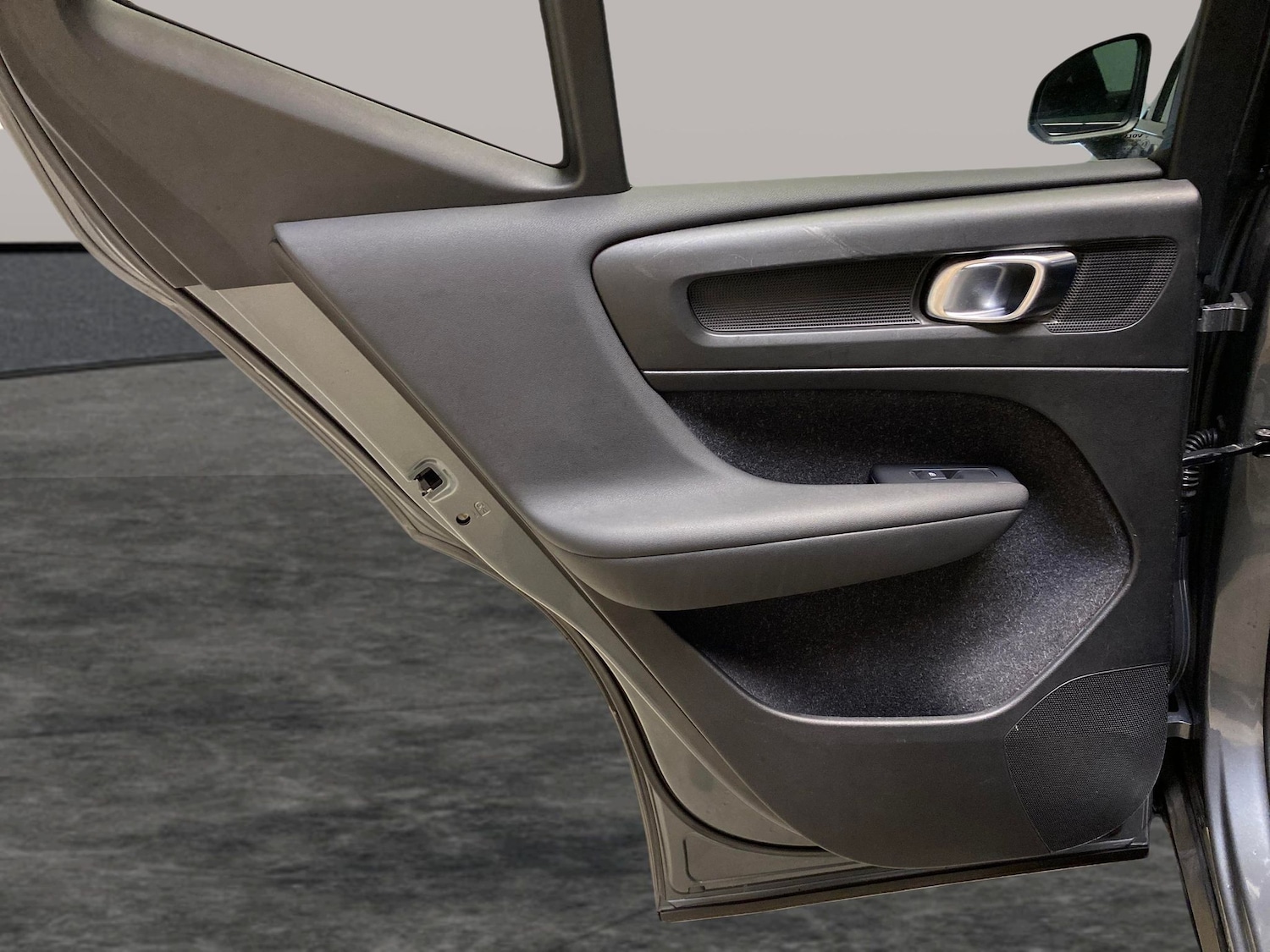 Used Volvo XC40 2019 for sale - 77802938: Photo 25