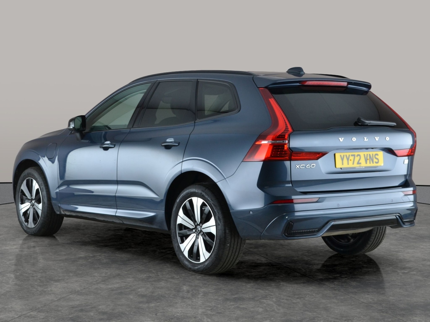 Used Volvo XC60 2023 for sale - 77627862: Photo 13