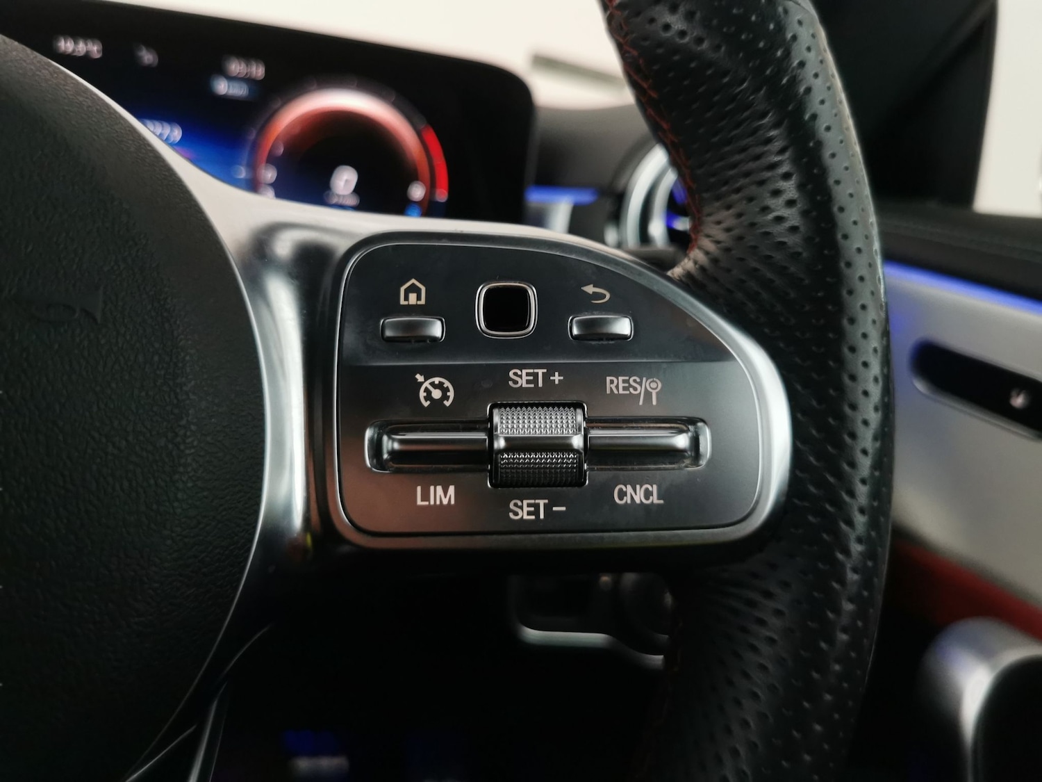 Used Mercedes-Benz CLA 2022 for sale - 77979341: Photo 23