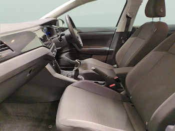 Used Volkswagen Polo 2024 for sale - 77911591: Photo