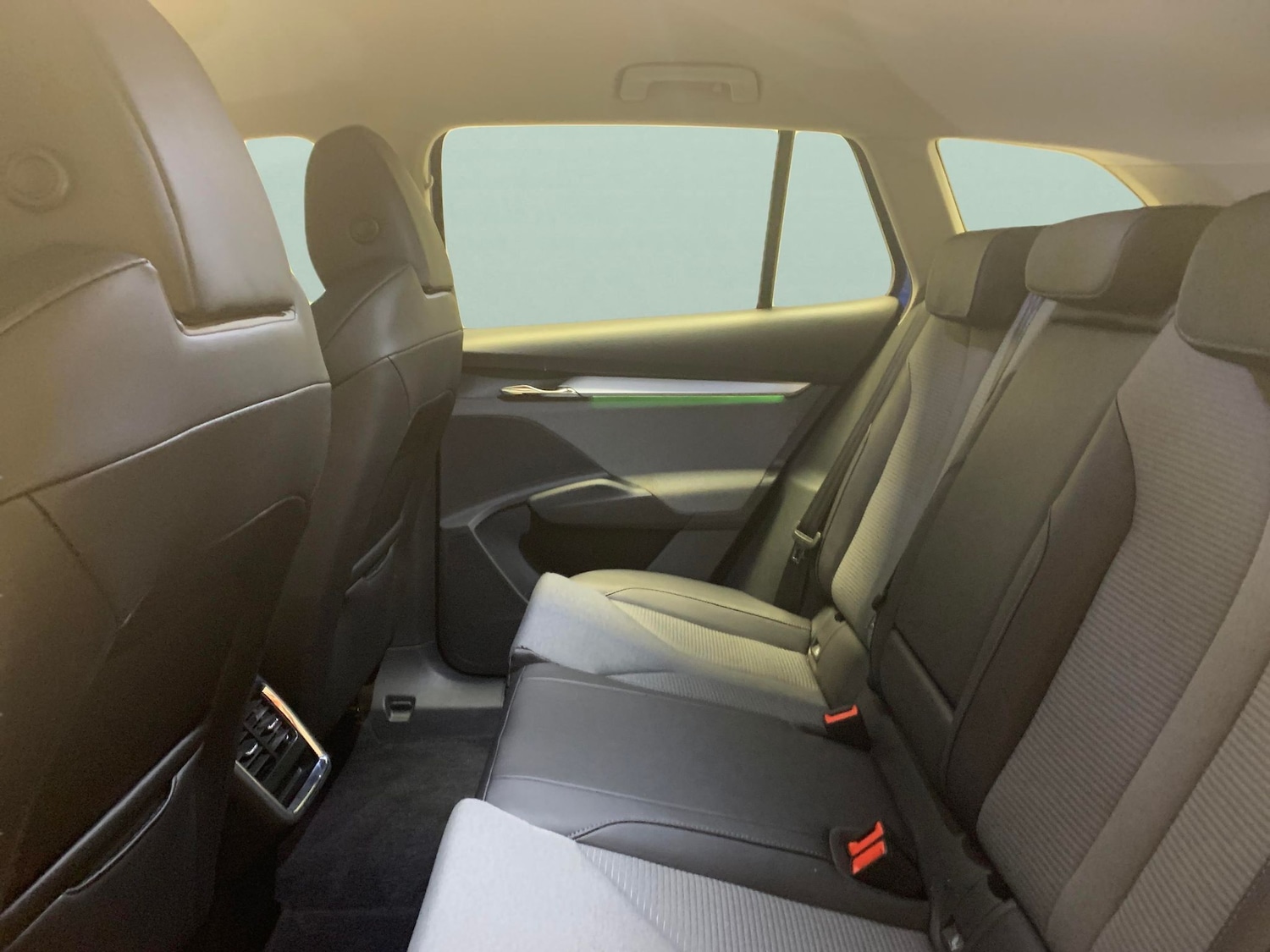 Used Skoda Enyaq 2023 for sale - 77578045: Photo 24