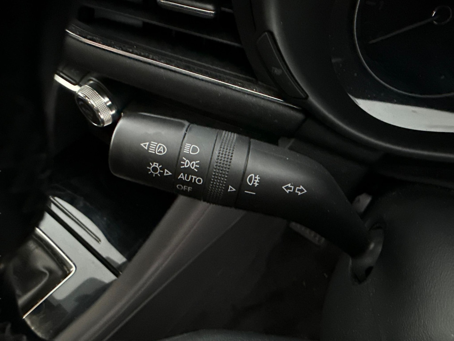 Used Mazda Mazda3 2023 for sale - 77896655: Photo 27