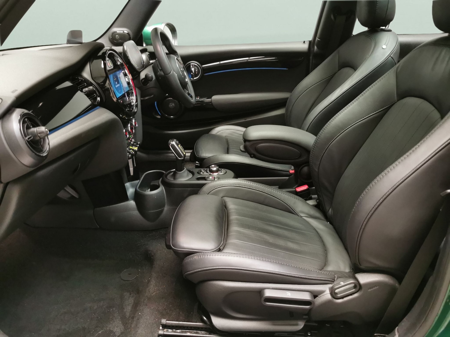 Used MINI Hatch 2023 for sale - 77675995: Photo 4