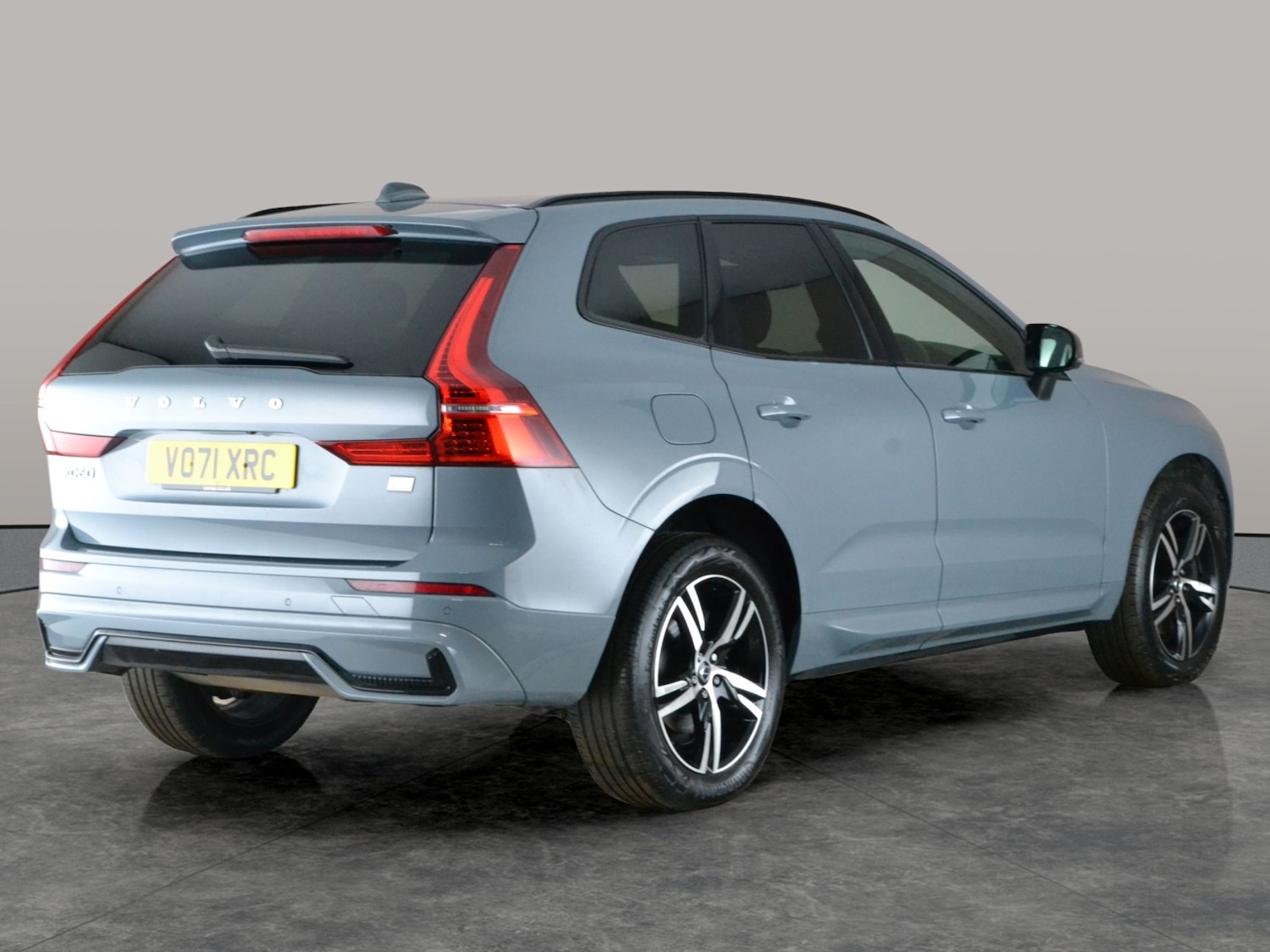 Used Volvo XC60 2022 for sale - 77648568: Photo 10