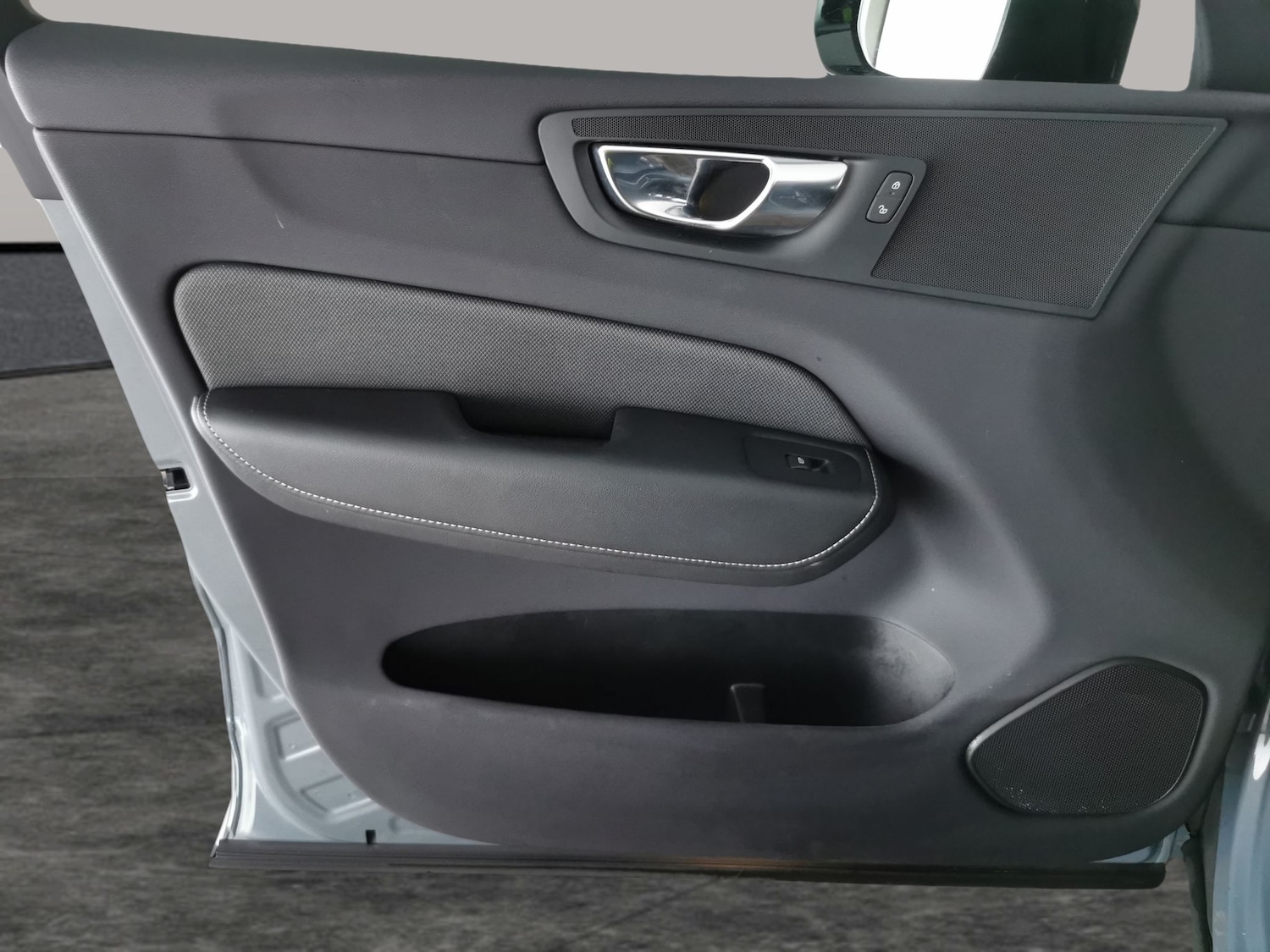 Used Volvo XC60 2022 for sale - 77648568: Photo 28