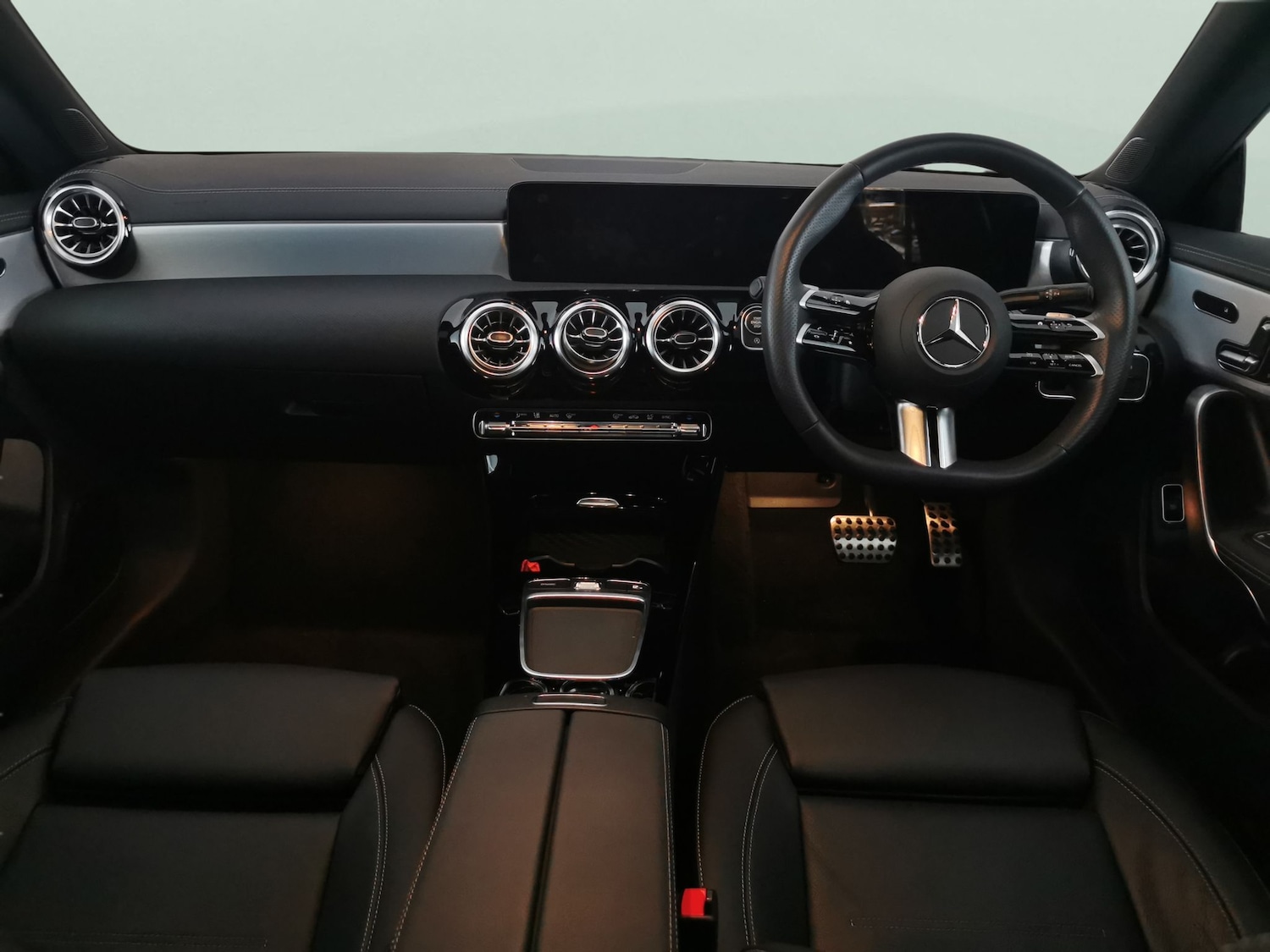 Used Mercedes-Benz CLA 2024 for sale - 76672703: Photo 9