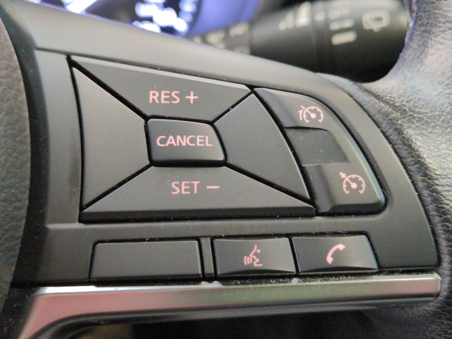 Used Nissan Juke 2023 for sale - 77298031: Photo 19