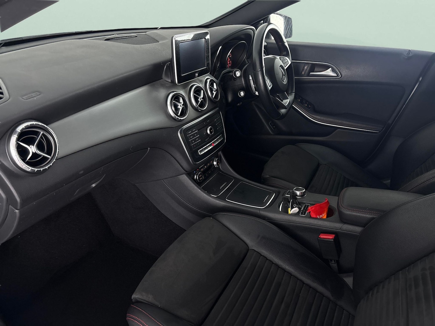 Used Mercedes-Benz CLA 2018 for sale - 76707069: Photo 4