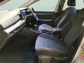 Used Volkswagen Golf 2022 for sale - 77560875: Photo