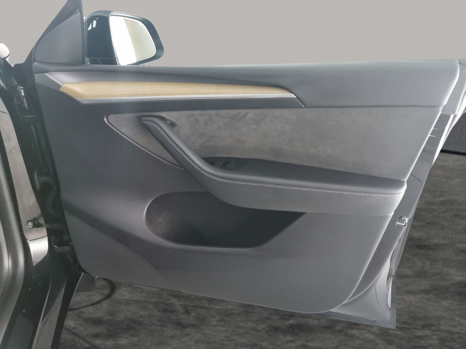 Used Tesla Model Y 2022 for sale - 77012136: Photo 31