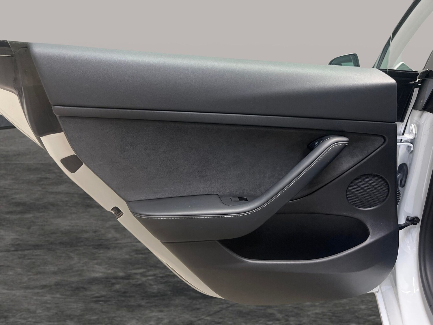 Used Tesla Model 3 2023 for sale - 78219213: Photo 28