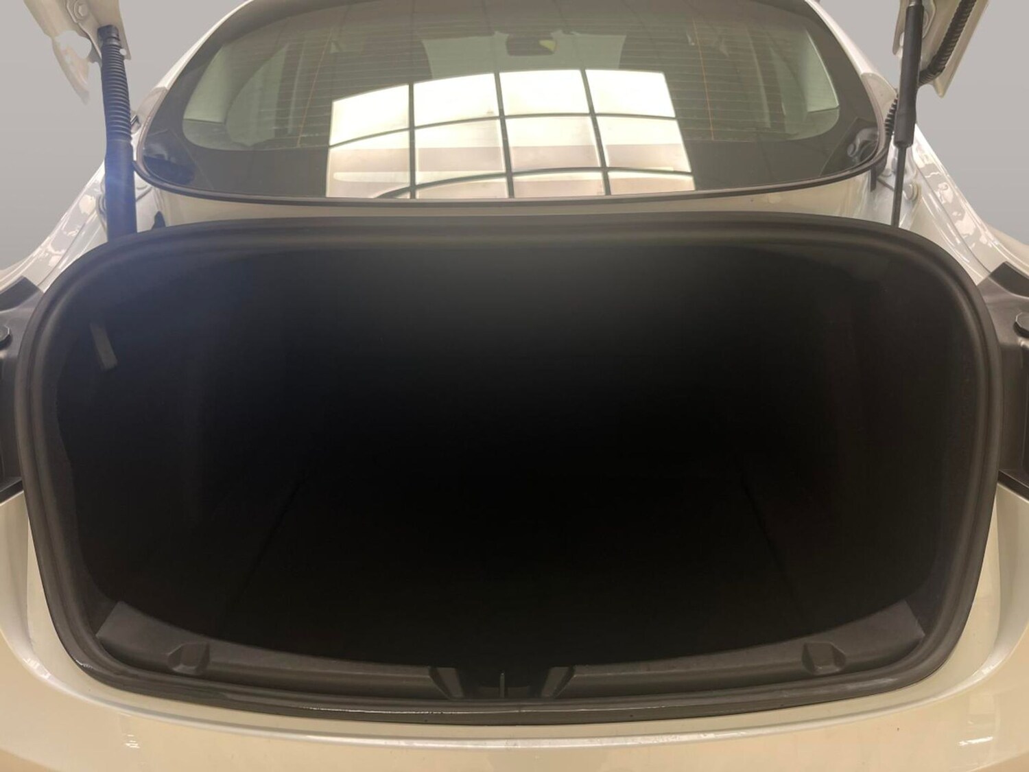 Used Tesla Model 3 2023 for sale - 78219213: Photo 34