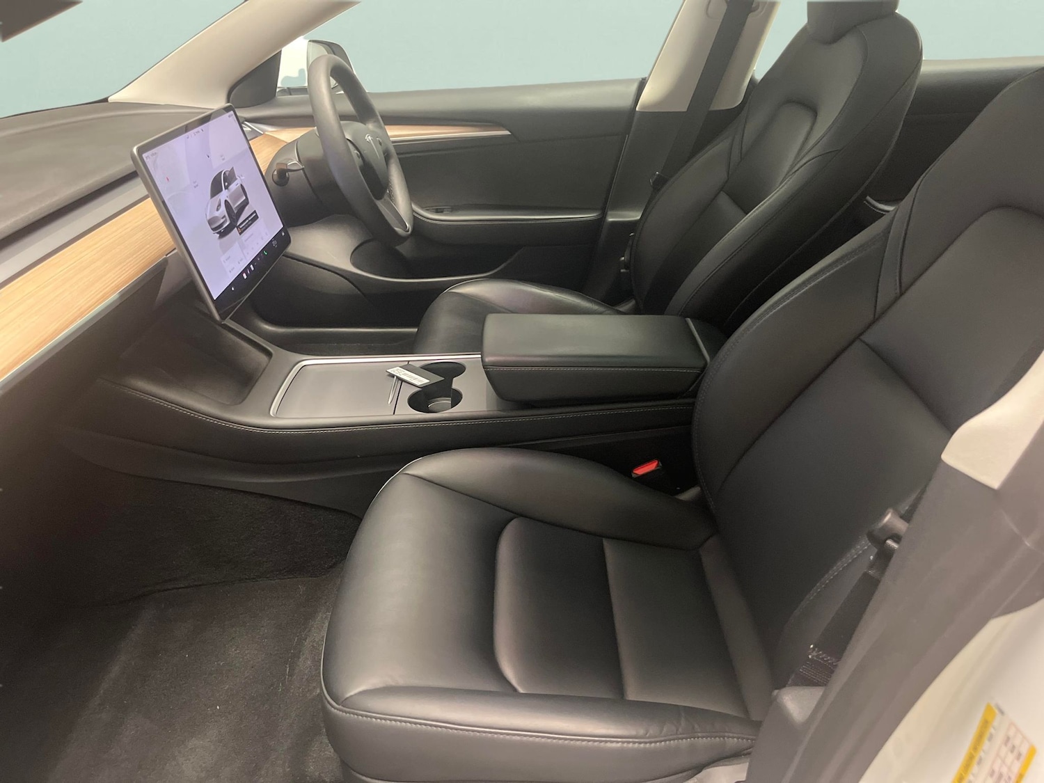 Used Tesla Model 3 2023 for sale - 78219213: Photo 4